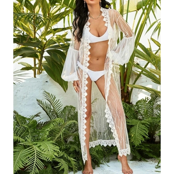 ❗FINAL SALE❗White Contrast Lace Belted Robe - Picture 4 of 5
